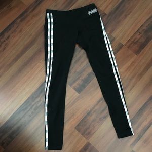 PINK Victoria’s Secret Leggings